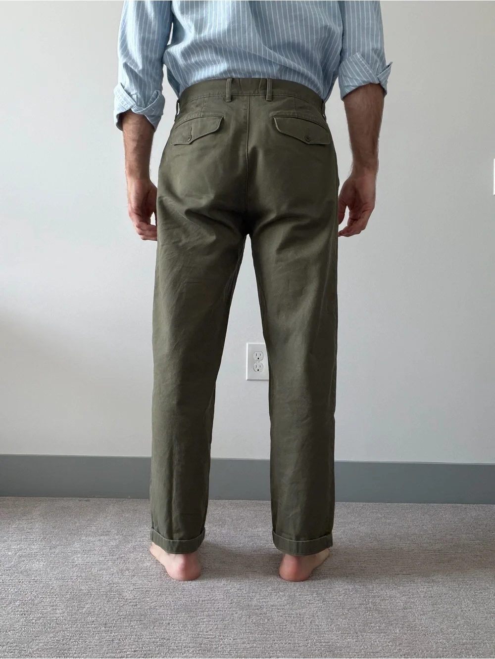 Men's Olive Green Classic Chino Pants